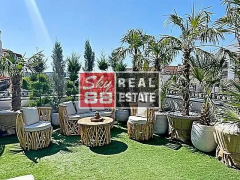 Sale, four bedroom apartment, 175m², Savski Venac, Beograd - image 2