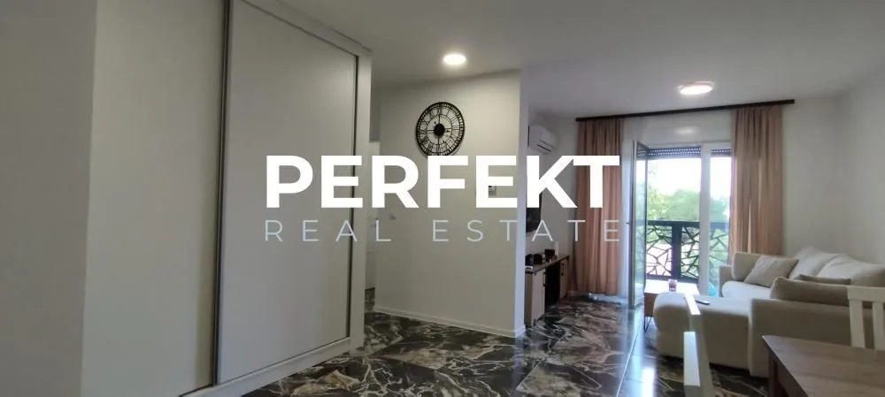 Prodaja, dvosoban stan, 65m², Pančevo, Srbija