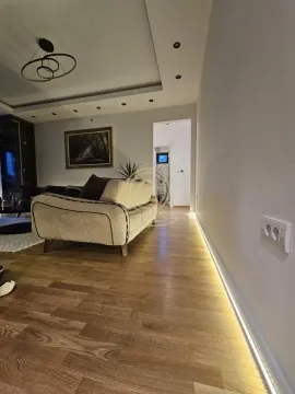 Izdavanje, trosoban stan, 75m², Lekino Brdo, Voždovac Sve Podlokacije - image 16