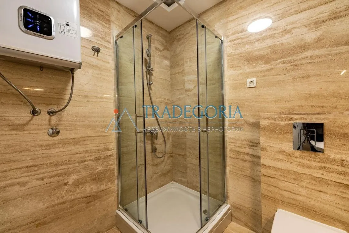 Prodaja, trosoban stan, 160m², Pržno, Budva