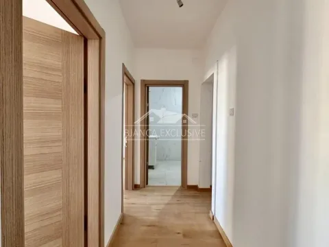 Prodaja, trosoban stan, 124m², Savski Venac, Beograd - image 10