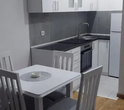 Izdavanje, garsonjera, 30m², Salajka, Novi Sad Sve Podlokacije - image 3