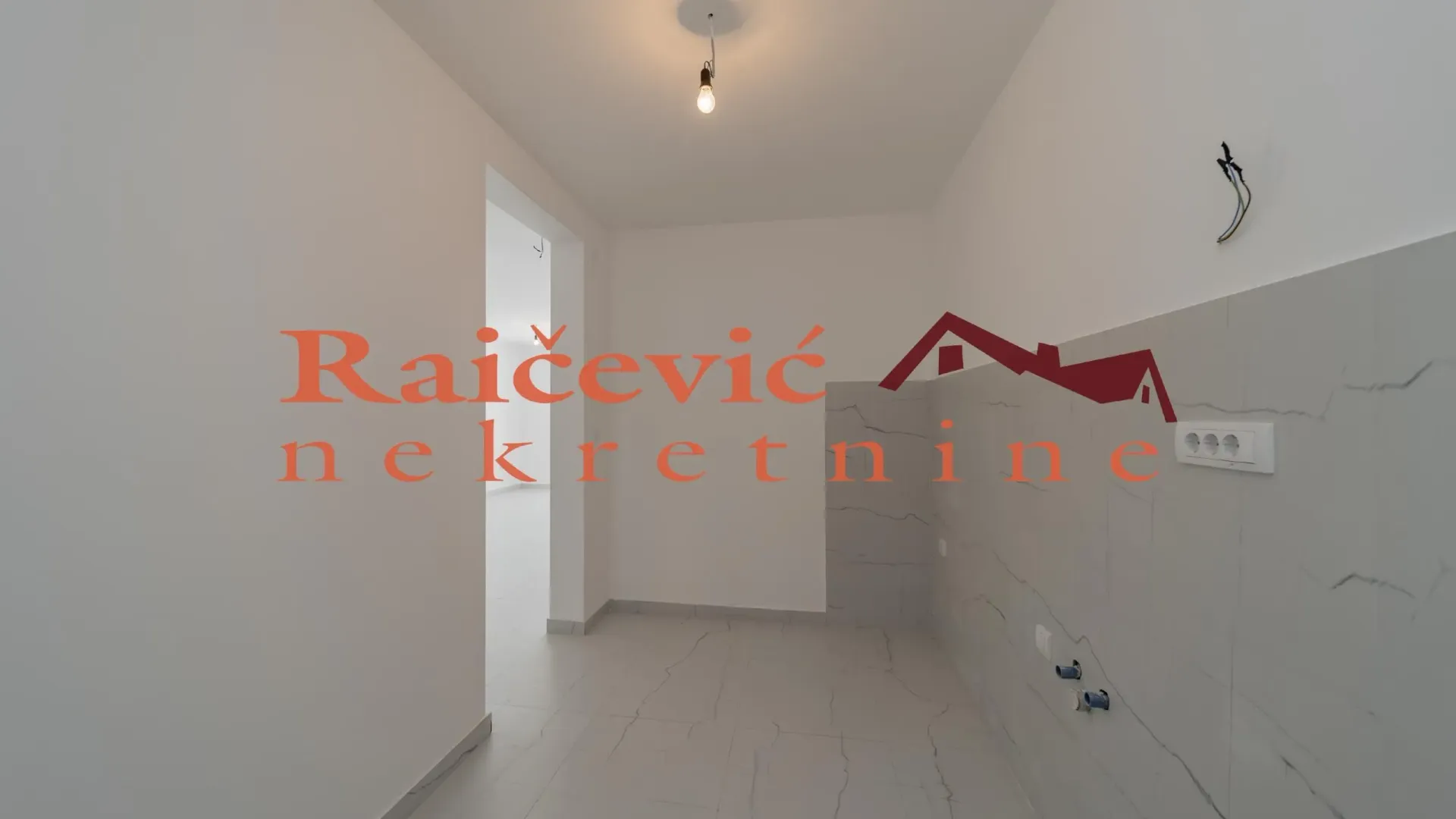 Prodaja, trosoban stan, 81m², Grocka, Beograd