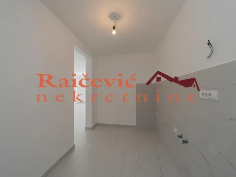 Prodaja, trosoban stan, 81m², Grocka, Beograd - image 11