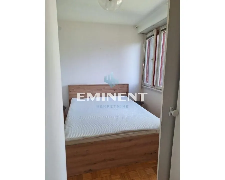 Rent, two bedroom apartment, 45m², Novi Beograd Blok 22, Novi Beograd Sve Podlokacije