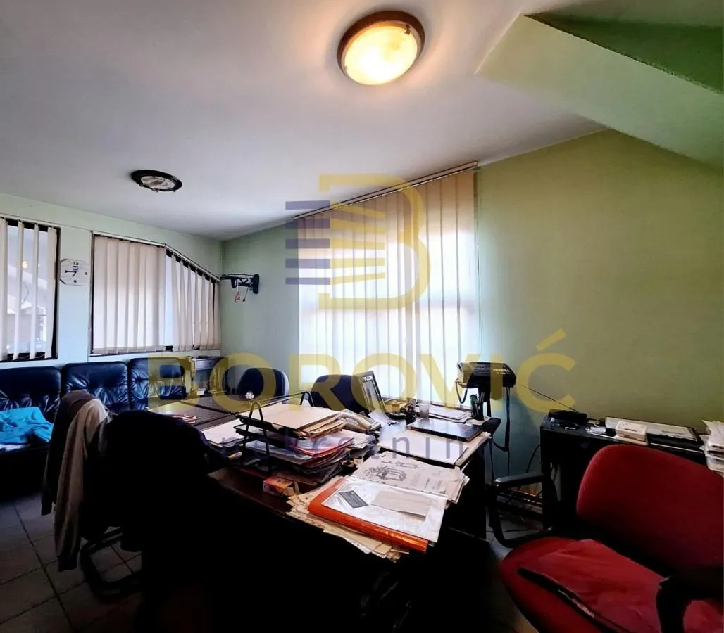 Rent, office space, 560m², Veliki Mokri Lug, Zvezdara Sve Podlokacije