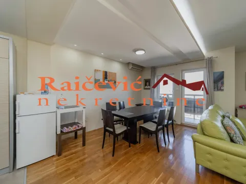 Prodaja, četvorosoban stan, 160m², Zvezdara Sve Podlokacije, Beograd - image 4