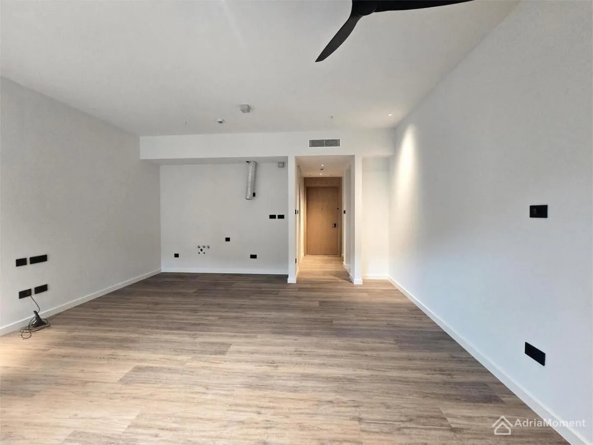Sale, studio apartment, 45m², Porto Montenegro, Tivat