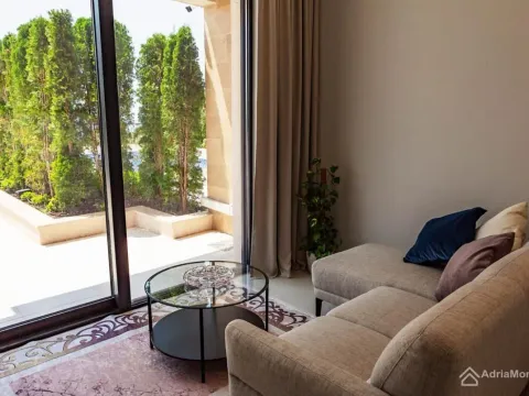 Prodaja, kuća, 220m², Reževići, Budva - image 17