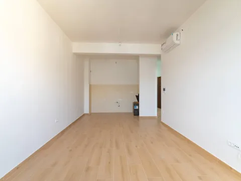 Prodaja, stan, 50m², Budva, Crna Gora - image 4