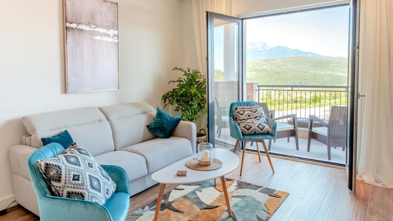 Sale, apartment, 98m², Tivat, Crna Gora