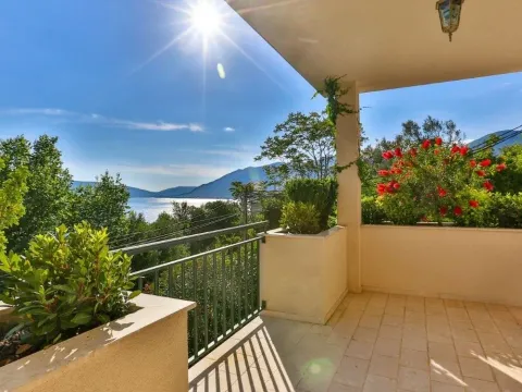 Prodaja, kuća, 240m², Donja Lastva, Tivat - image 14