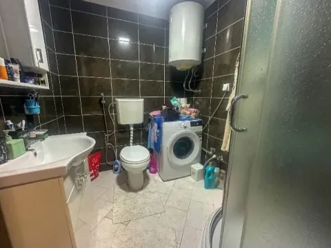 Prodaja, jednosoban stan, 60m², Zagorič, Podgorica - image 14