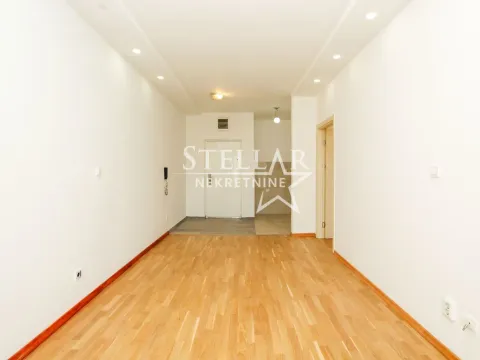 Izdavanje, jednosoban stan, 42m², Tuški Put, Podgorica - image 2