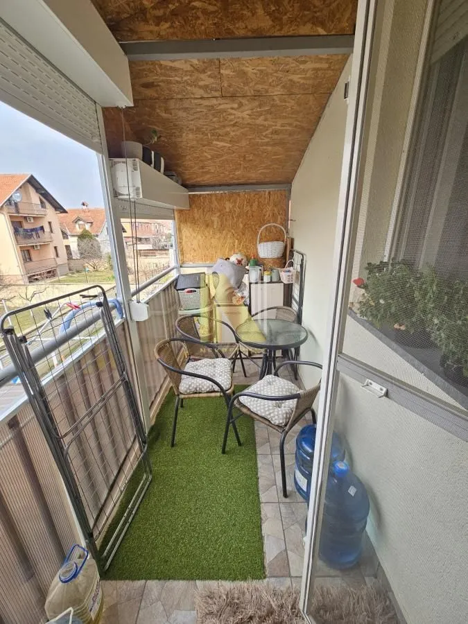 Sale, house, 242m², Lipov gaj, Novi Sad Sve Podlokacije