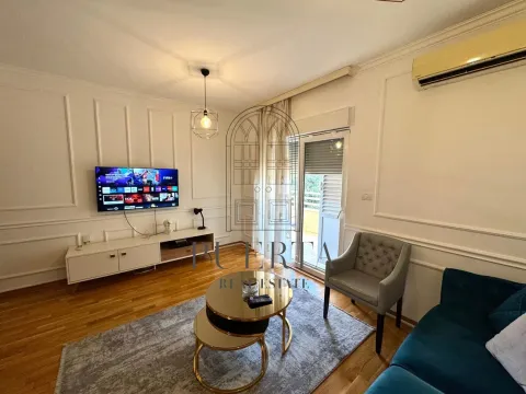 Izdavanje, jednosoban stan, 52m², City Kvart, Podgorica - image 4