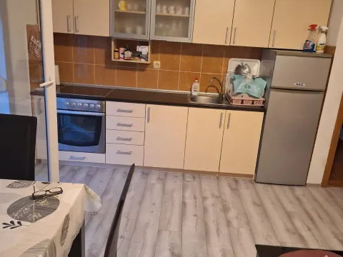 Izdavanje, jednosoban stan, 43m², Budva, Crna Gora - image 11