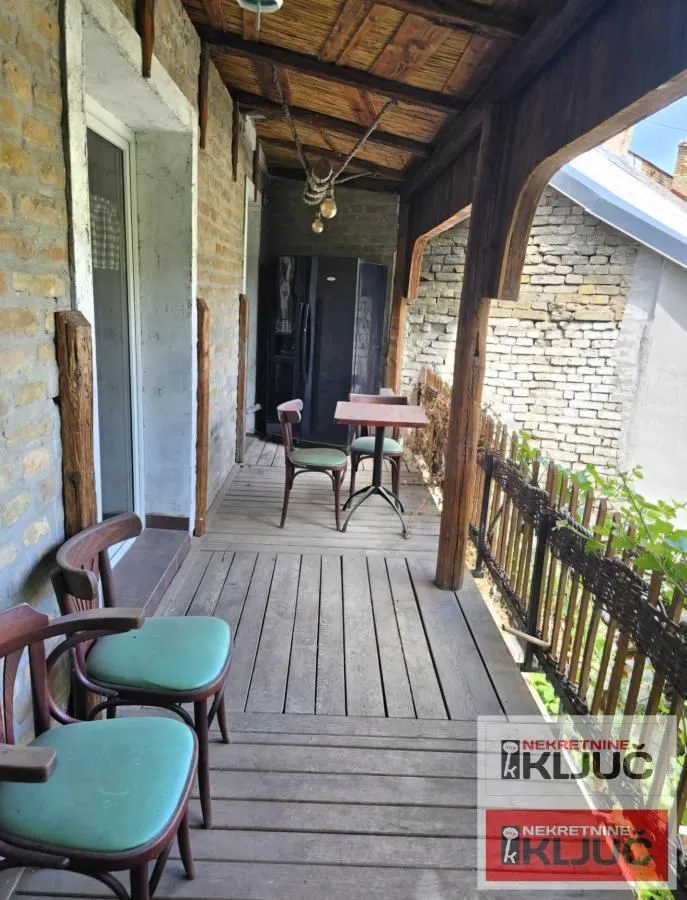 Rent, hospitality venue, 100m², Centar, Novi Sad