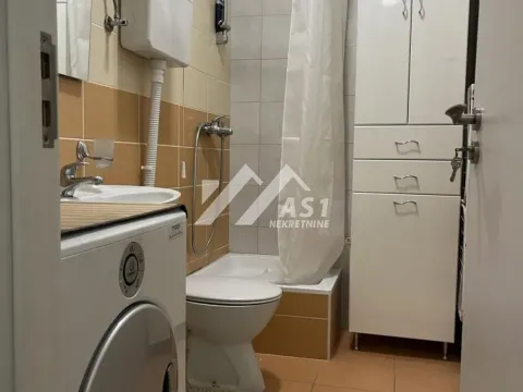 Rent, one bedroom apartment, 32m², Grbavica, Novi Sad Sve Podlokacije - image 8