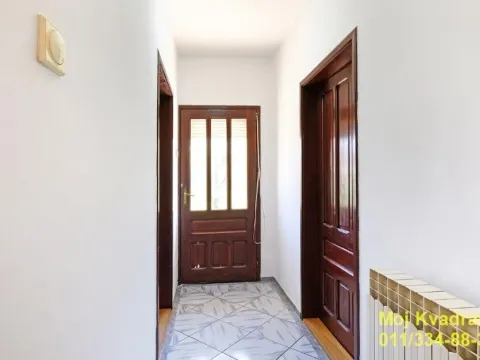 Prodaja, kuća, 273m², Altina, Beograd - image 8