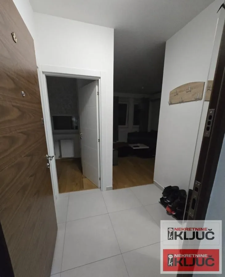 Prodaja, jednosoban stan, 38m², Rotkvarija, Novi Sad Sve Podlokacije
