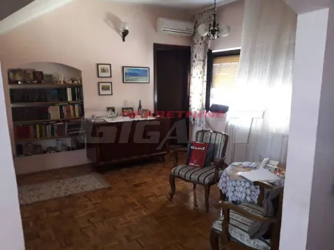 Prodaja, dvosoban stan, 65m², Višnjička Banja, Palilula Sve Podlokacije - image 2