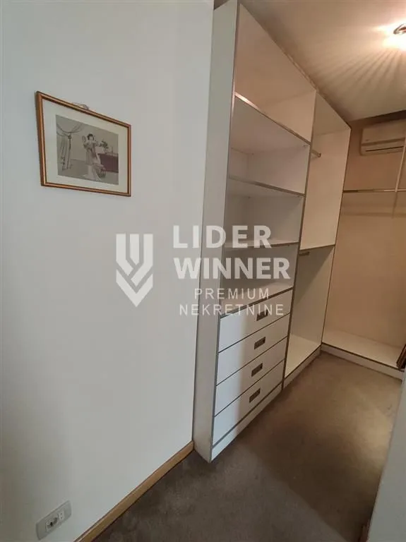 Sale, three bedroom apartment, 106m², Belvil, Beograd