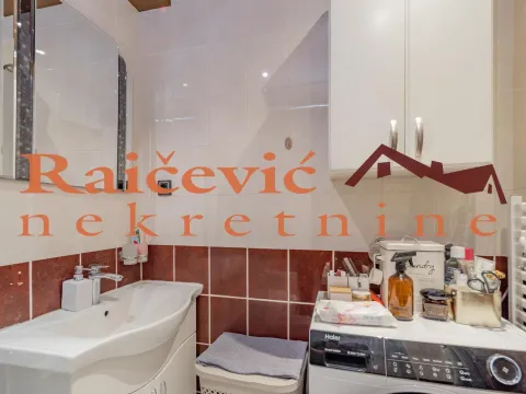 Prodaja, dvosoban stan, 51m², Zemun Gornji Grad, Zemun Sve Podlokacije - image 14