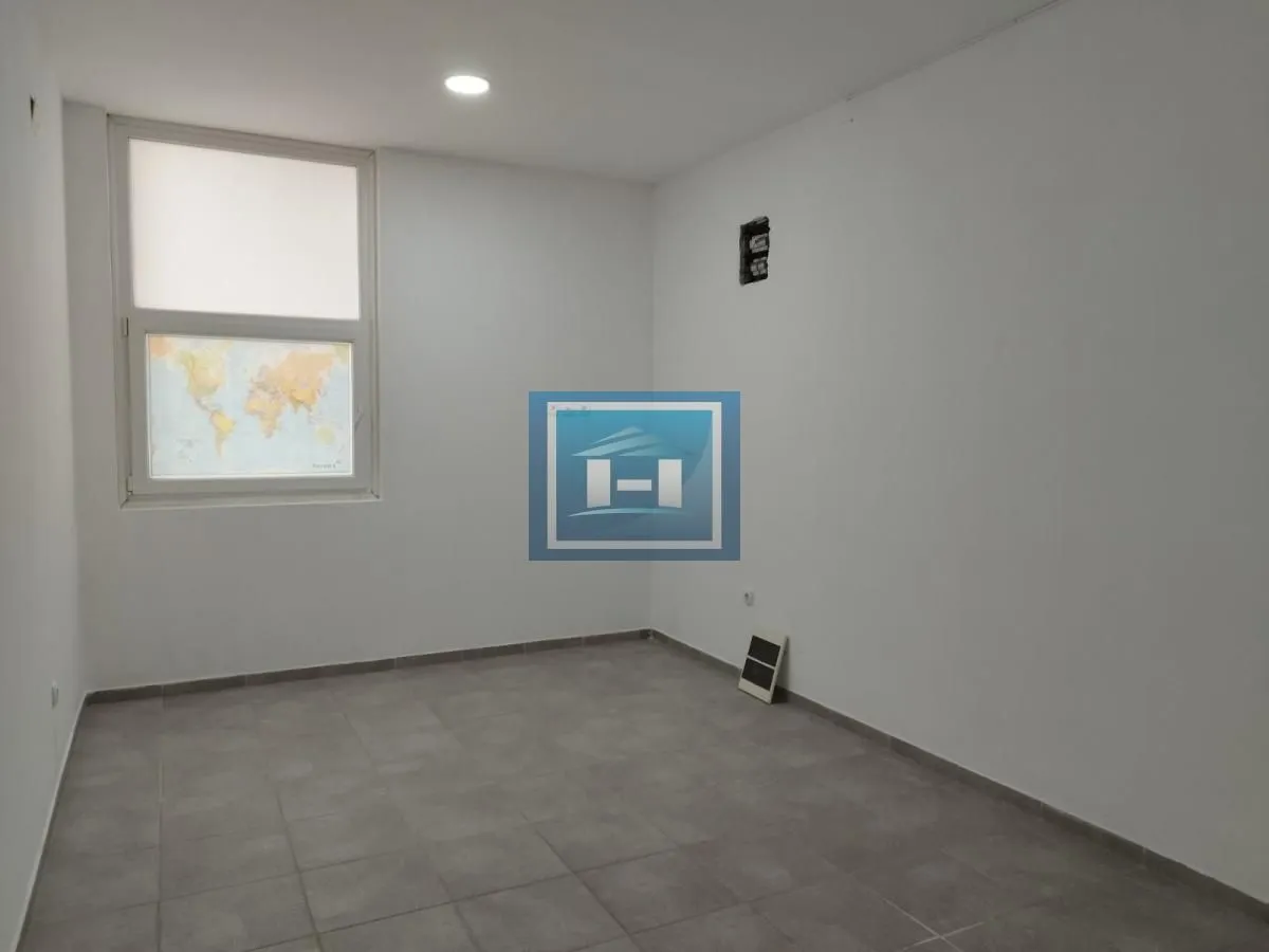 Sale, office space, 47m², Aqua park, Jagodina