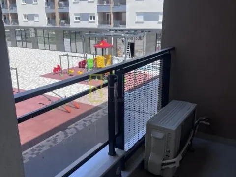 Izdavanje, jednosoban stan, 46m², Stari Aerodrom, Podgorica - image 2