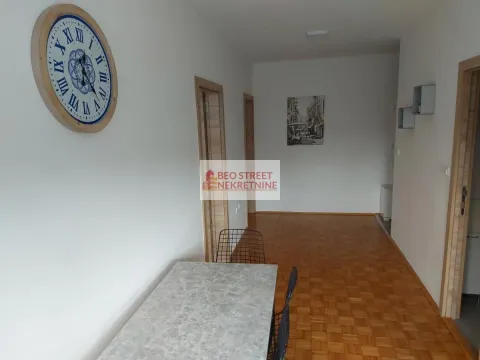 Izdavanje, dvosoban stan, 70m², Novi Beograd Blok 45, Novi Beograd Sve Podlokacije - image 3