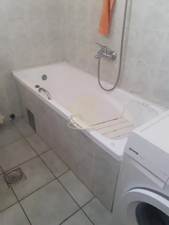 Prodaja, dvosoban stan, 70m², Kej, Novi Sad Sve Podlokacije