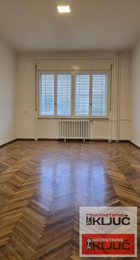 Izdavanje, trosoban stan, 99m², Kej, Novi Sad Sve Podlokacije