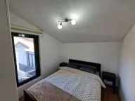 Izdavanje, kuća, 130m², Tivat, Crna Gora - image 2