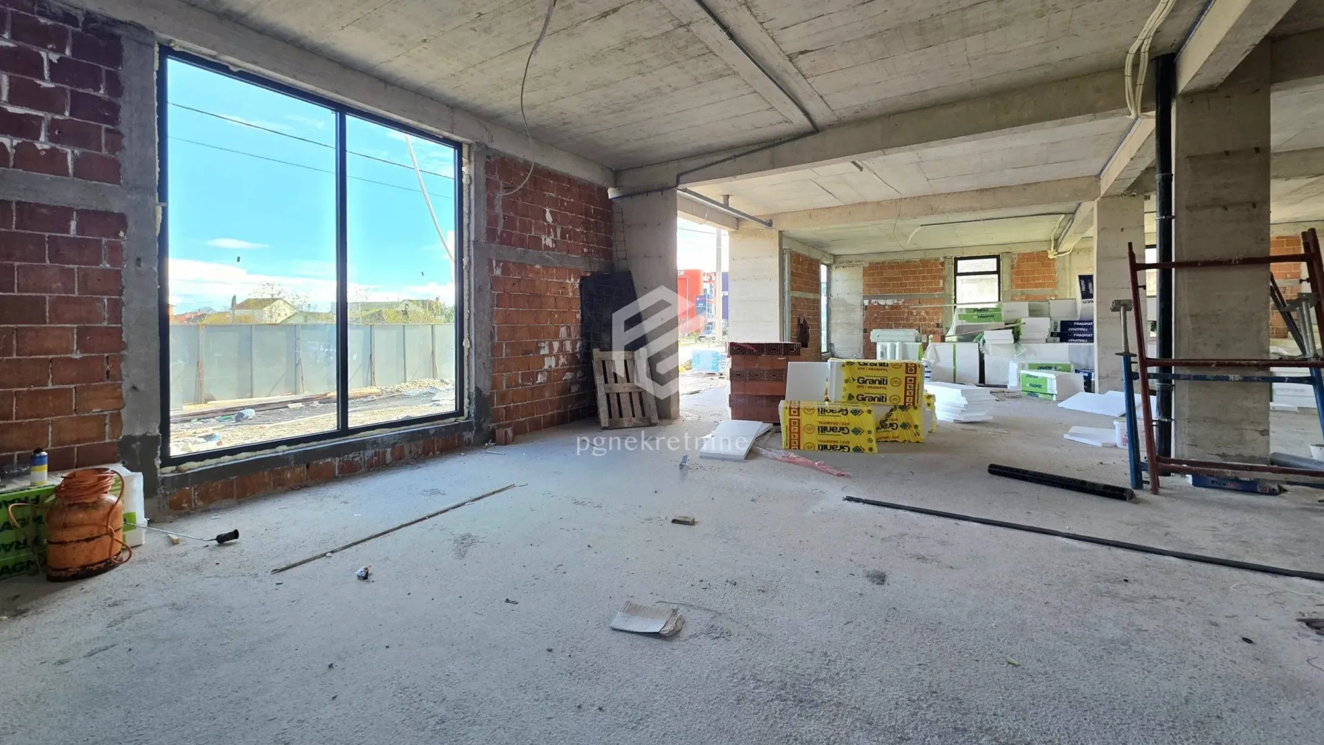 Rent, office space, 1100m², Donja Gorica, Podgorica