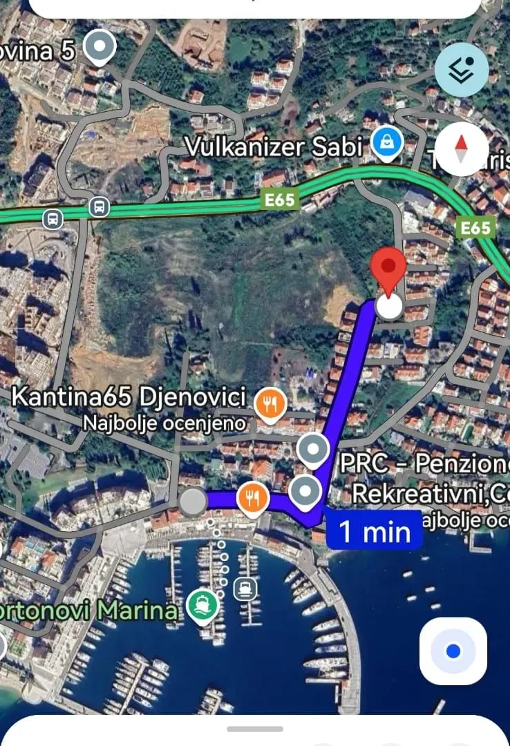 Izdavanje, jednosoban stan, 50m², Đenovići, Herceg Novi