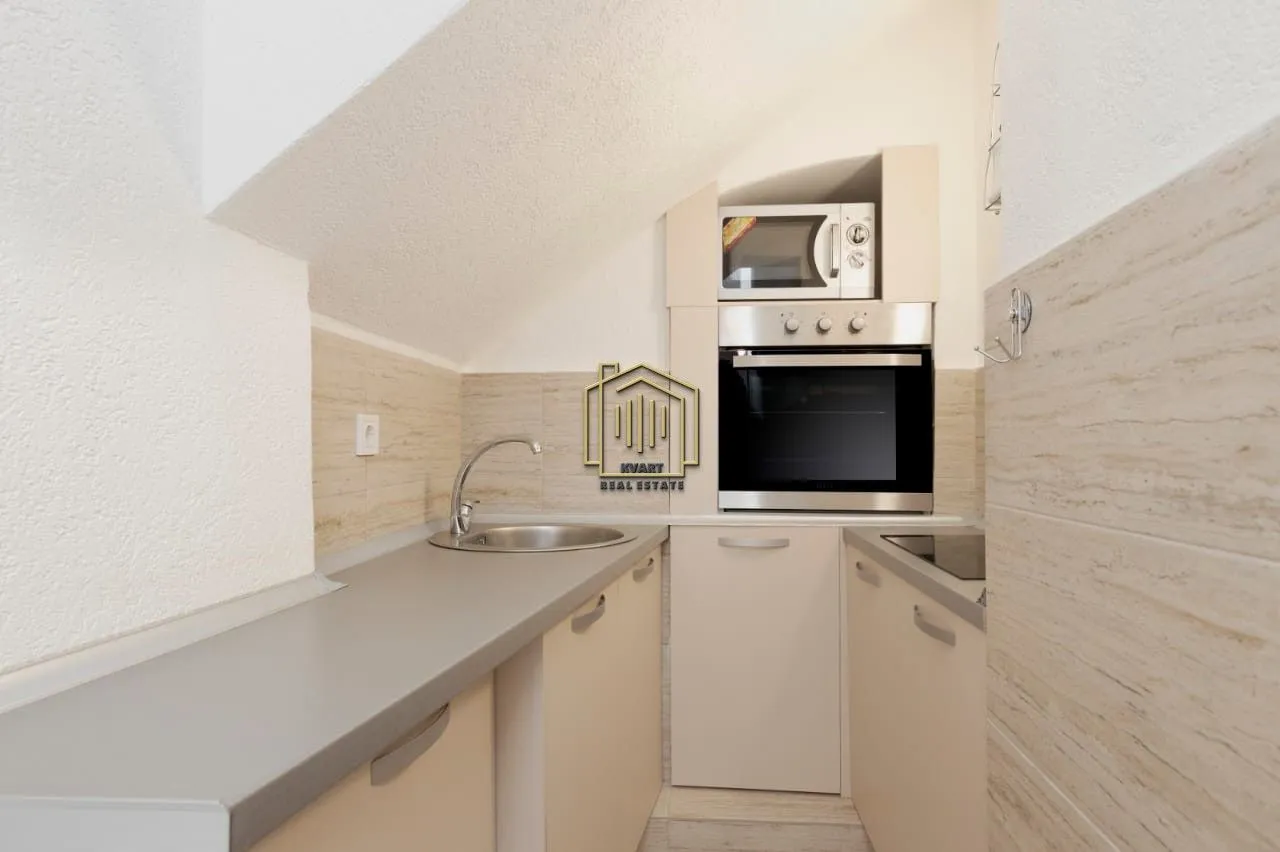 Rent, two bedroom apartment, 80m², Muo, Kotor