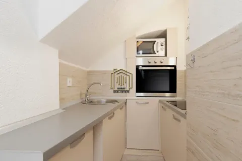 Rent, two bedroom apartment, 80m², Muo, Kotor - image 6