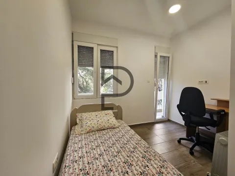 Izdavanje, jednosoban stan, 57m², Autobuska stanica, Podgorica - image 6