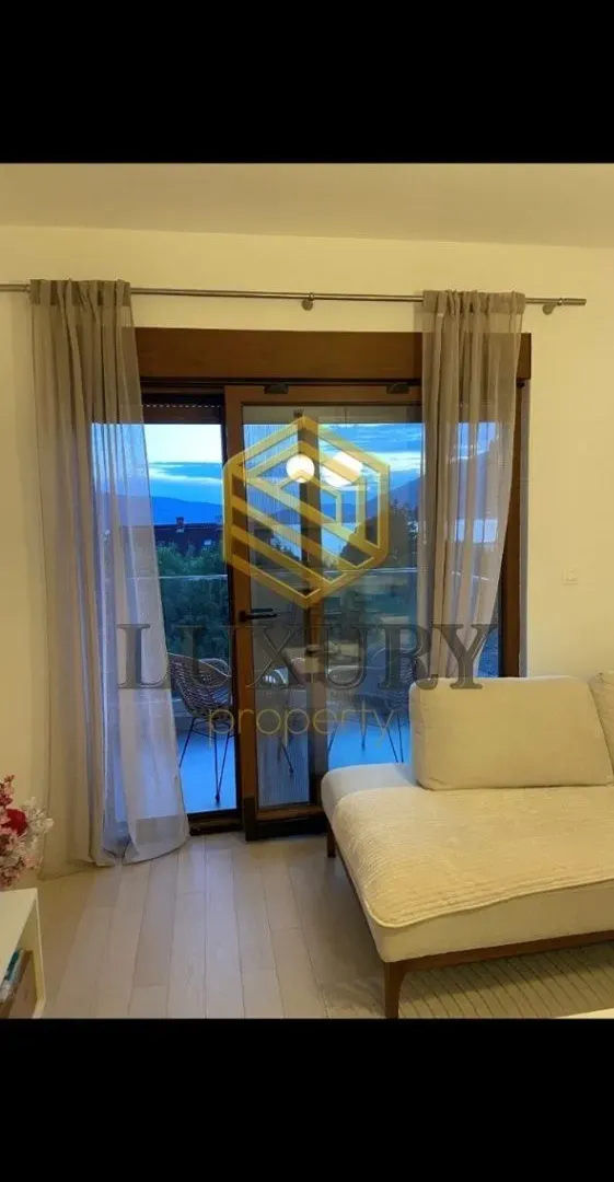 Izdavanje, stan, 71m², Donja Lastva, Tivat
