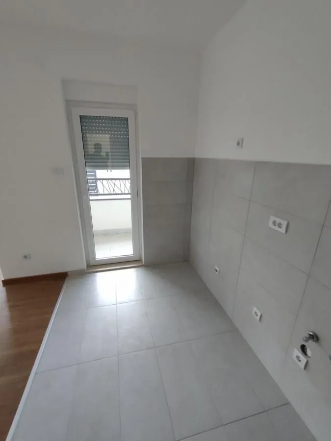 Prodaja, dvosoban stan, 50m², Telep, Novi Sad Sve Podlokacije