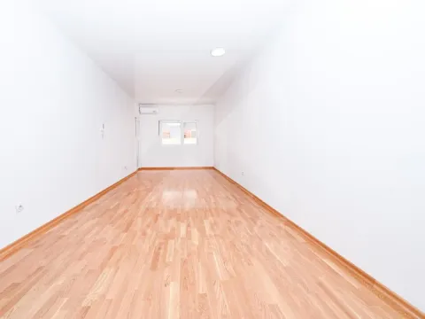 Rent, two bedroom apartment, 67m², Tuški Put, Podgorica - image 6