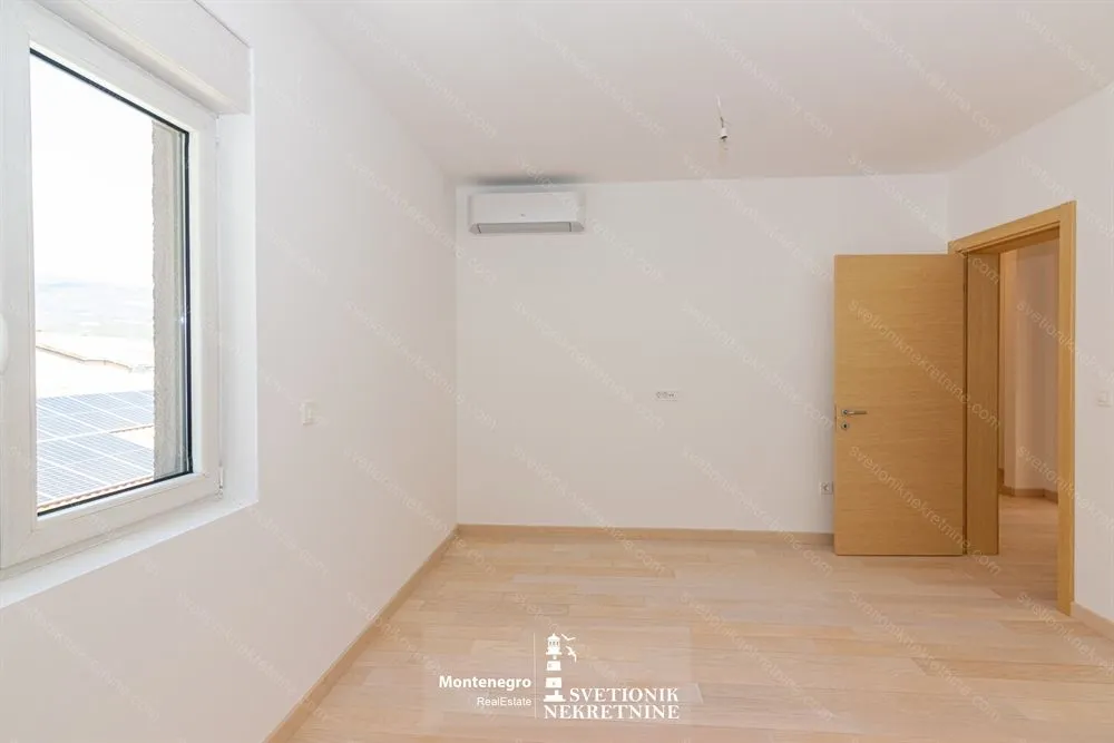 Prodaja, dvosoban stan, 76m², Igalo, Herceg Novi