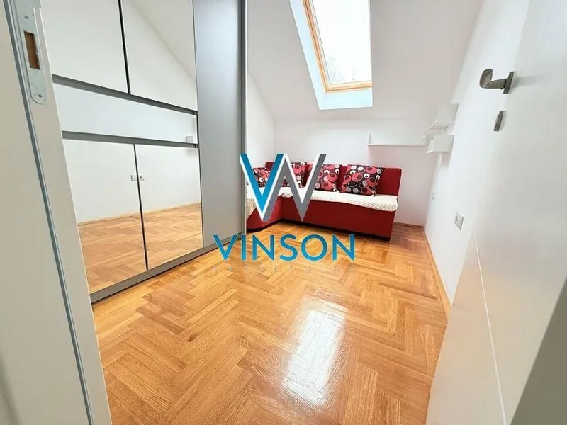 Izdavanje, dvosoban stan, 52m², Centar, Novi Sad