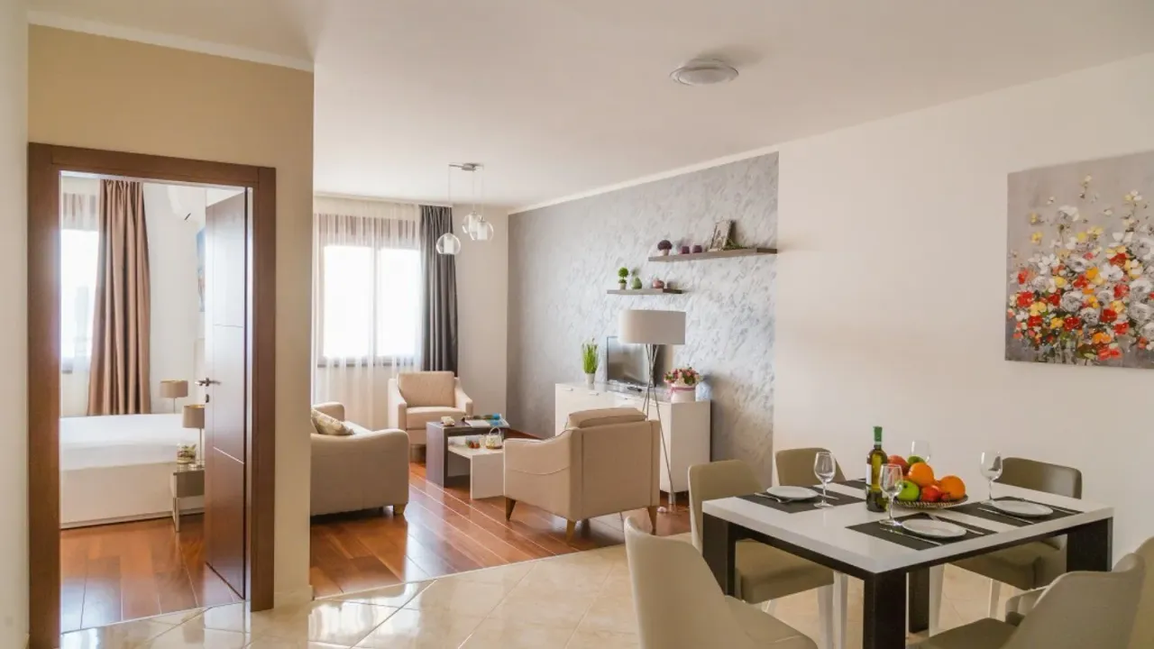 Sale, one bedroom apartment, 64m², Bečići, Budva