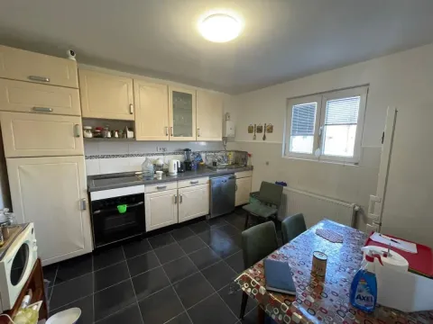 Prodaja, kuća, 115m², Beočin, Srbija - image 13