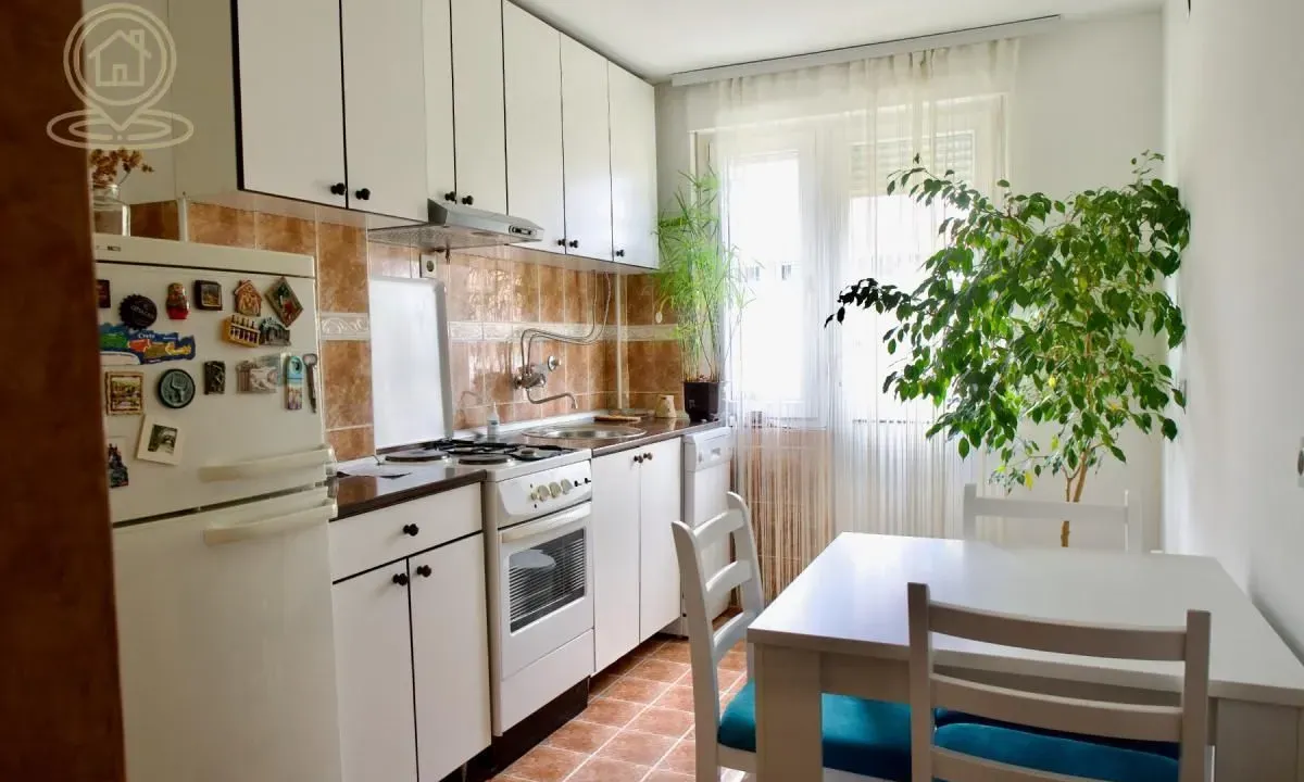 Izdavanje, dvosoban stan, 44m², Pasino Brdo, Voždovac Sve Podlokacije