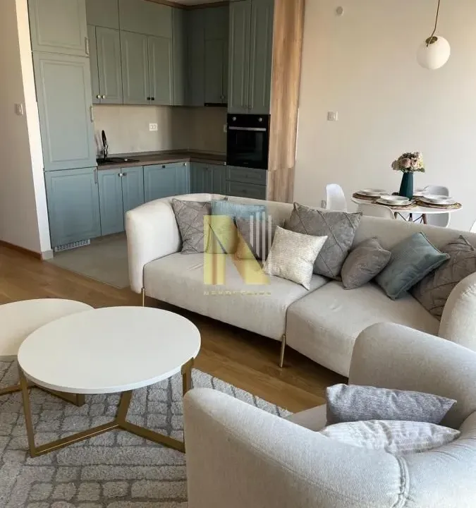 Izdavanje, trosoban stan, 71m², Socijalno, Novi Sad Sve Podlokacije
