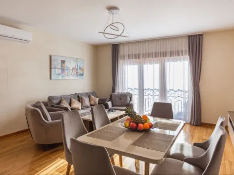 Rent, two bedroom apartment, 62m², Pržno, Budva - image 4