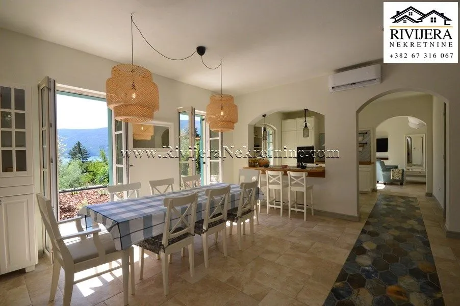 Prodaja, kuća, 184m², Baošići, Herceg Novi